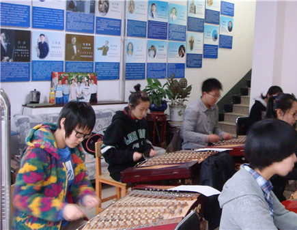 点击看详细资料