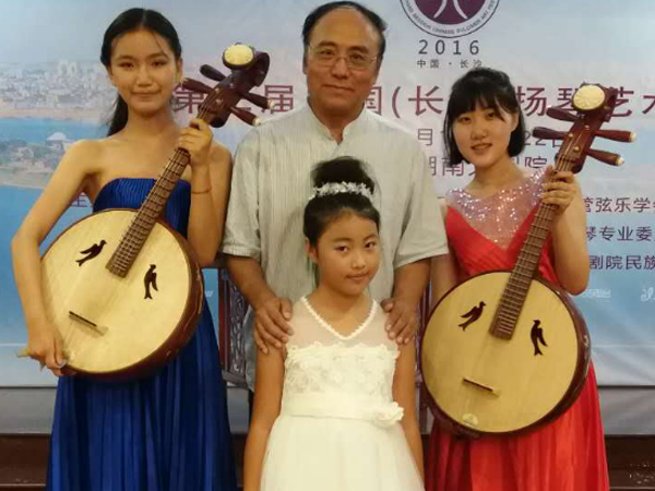 点击看详细资料